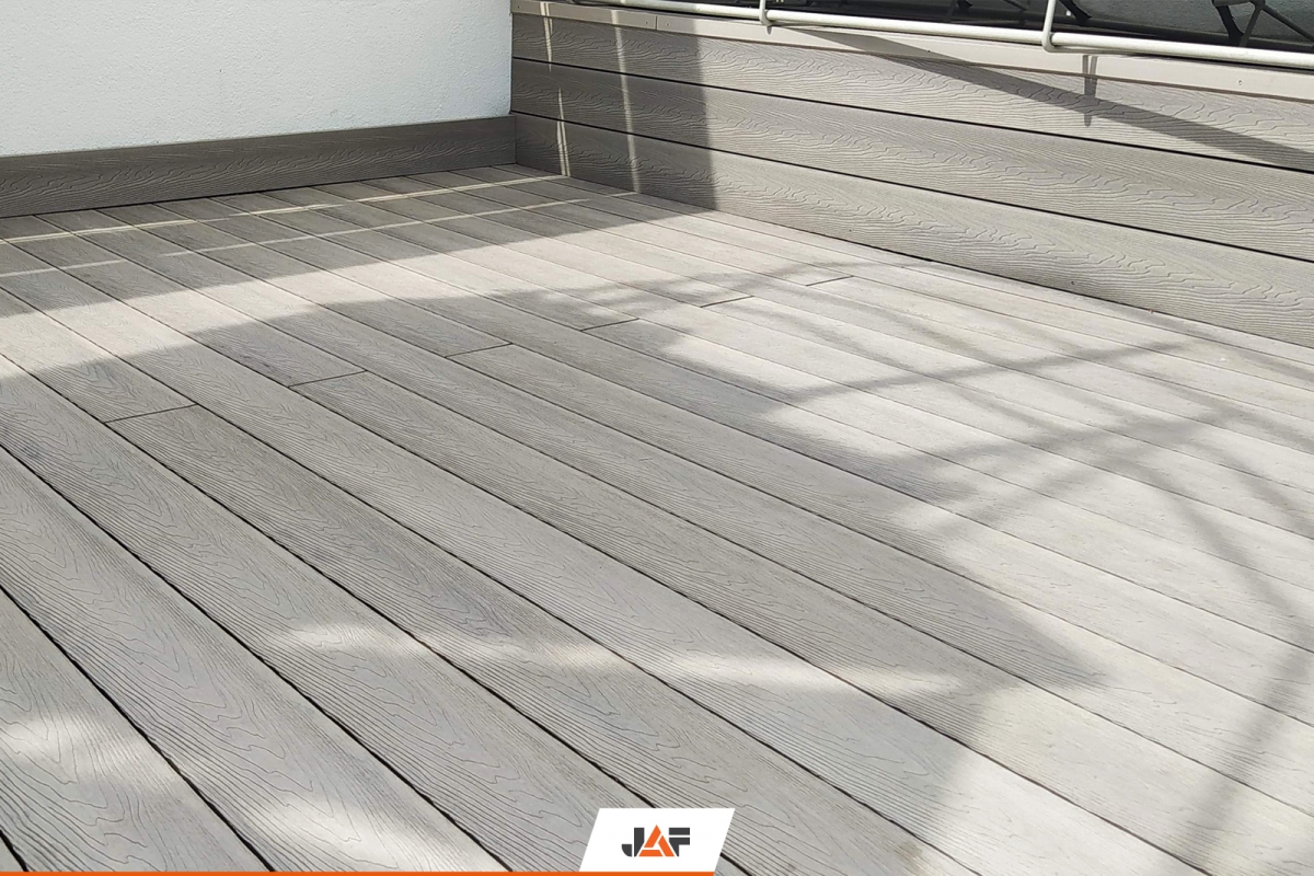 Квадратна тераса, Мокотув, Варшава, Польща