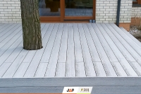 Тераса з деревами, Магдаленка, Польща